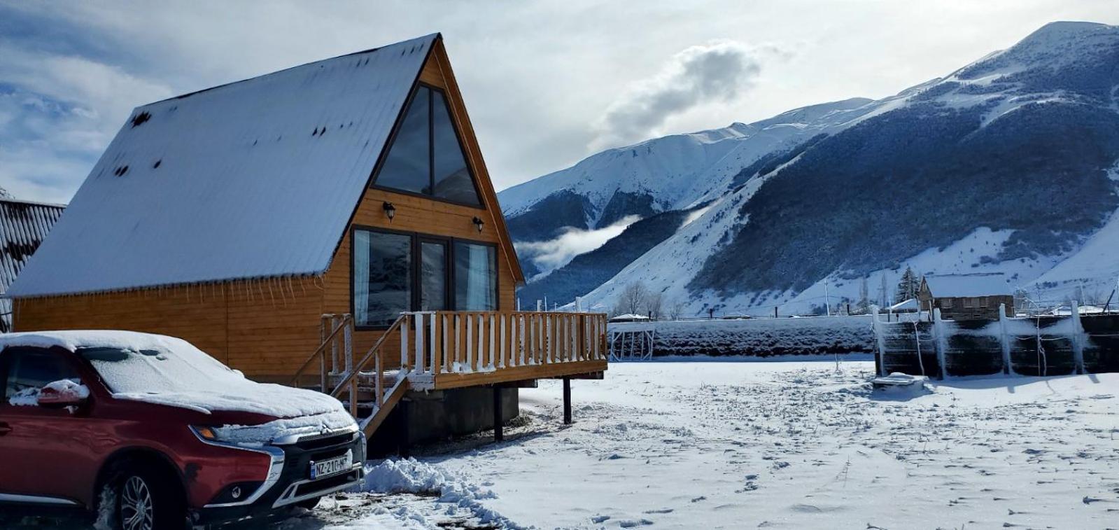 Mountain Hut In Kazbegi 빌라 외부 사진