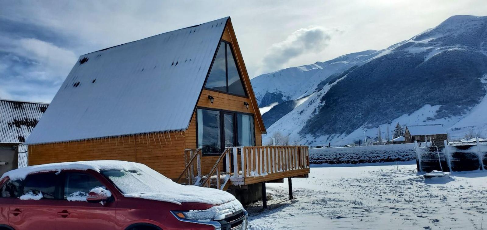 Mountain Hut In Kazbegi 빌라 외부 사진